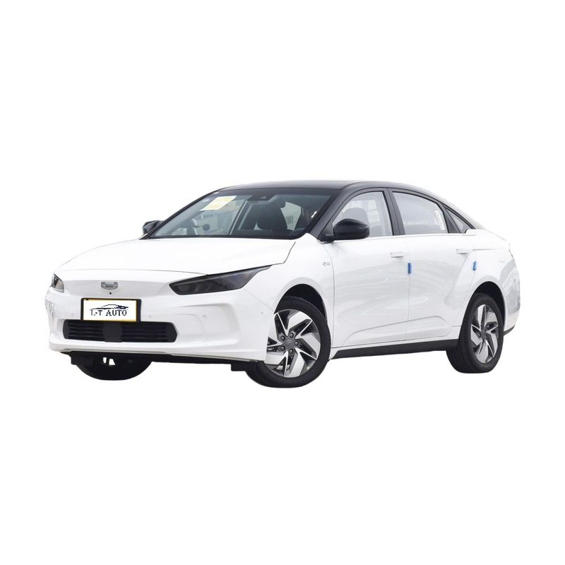 2024 Carros Elétricos Geometria Um sedã de 4 portas e 5 lugares com 550 km de autonomia e energia elétrica