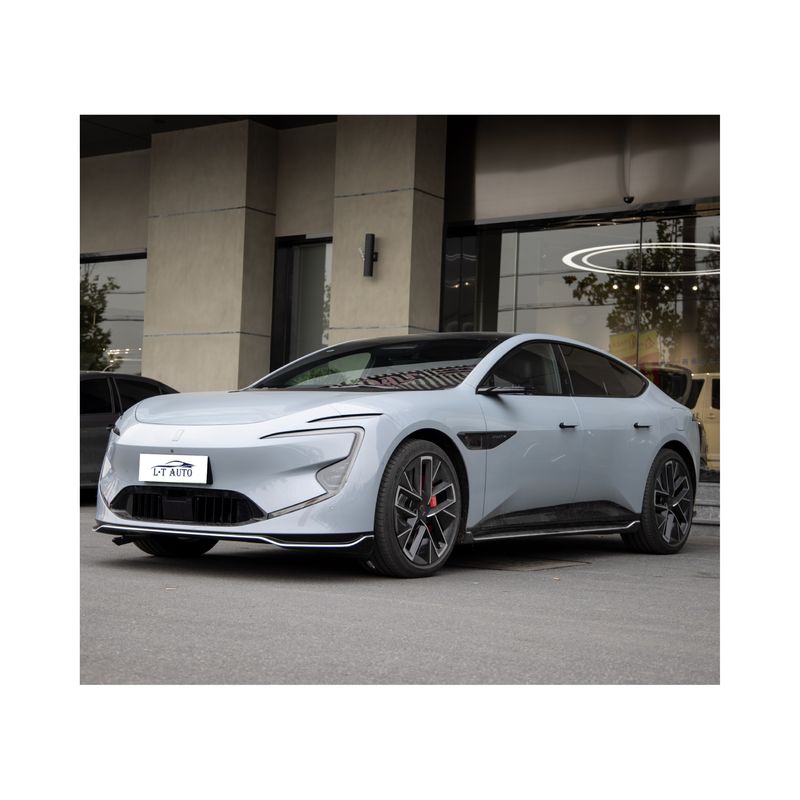 313Ps Potência total do motor 2024 Changan Avatr 12 Veículo elétrico de energia extremamente longo alcance