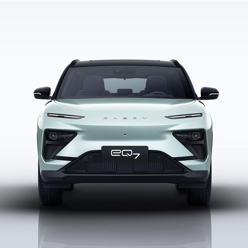 Experimente o futuro da condução com o 2024 Chery EQ7 SUV EV de 5 lugares e bateria de lítio